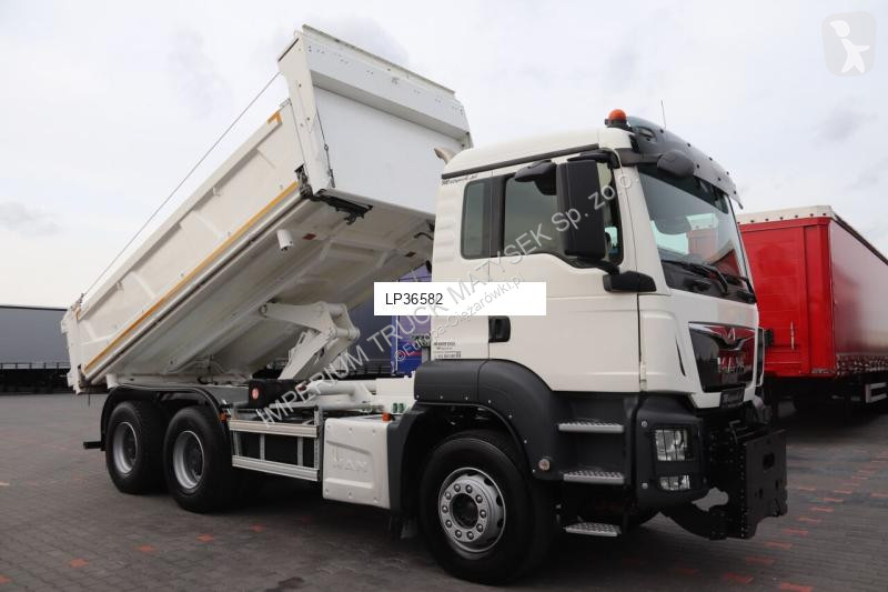 Vrachtwagen MAN TGS 26.460