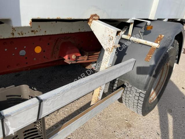 Camion Iveco EUROCARGO150E21 EX COMPATTATORE