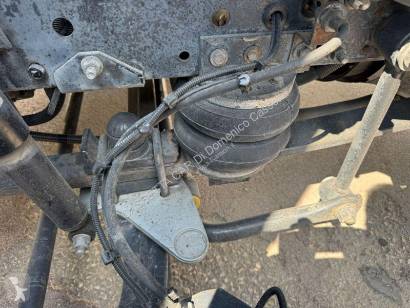Camião Iveco EUROCARGO 75E18 CENTINATO PALETIZZATO