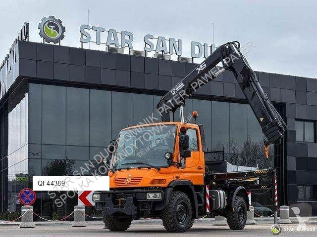 Vrachtwagen Mercedes Mercedes-Benz UNIMOG U300...