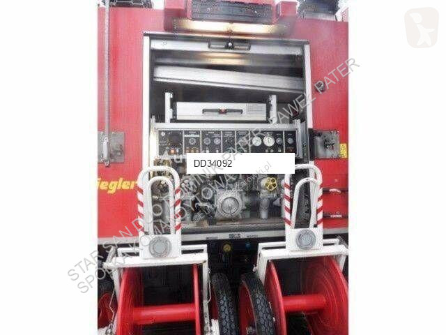 Kamion Mercedes ACTROS 1835 Feuerwehr 2080 L...