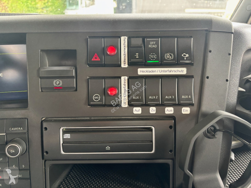 Kamion Volvo fmx-500    8x4r