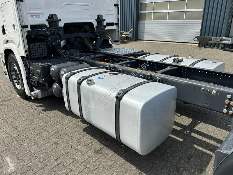 Kamion Scania R660 V8 6x4 Chassis with ift-Axle...