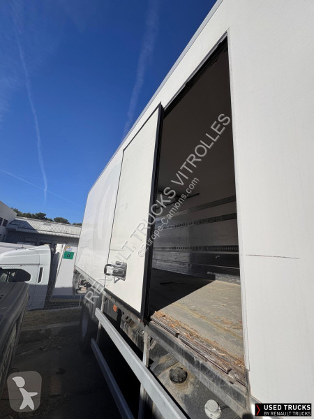 Camion Renault D Wide