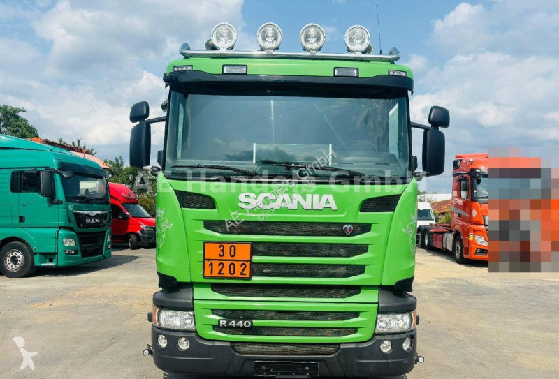 Camião Scania R440