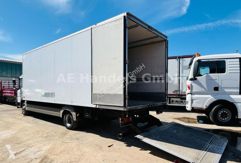 Kamion Mercedes 1224