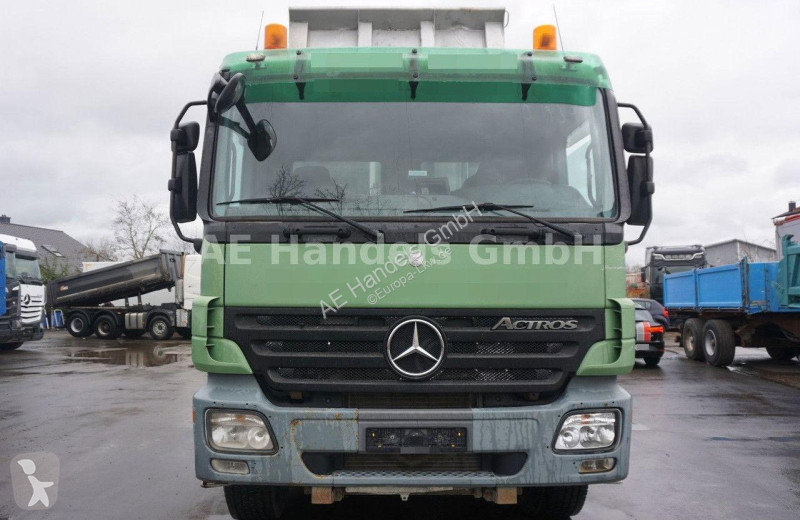 Kamion Mercedes 3244
