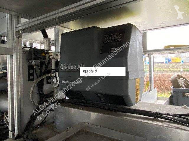 Lastbil Mercedes 1833 4x4, Kran Palfinger,...