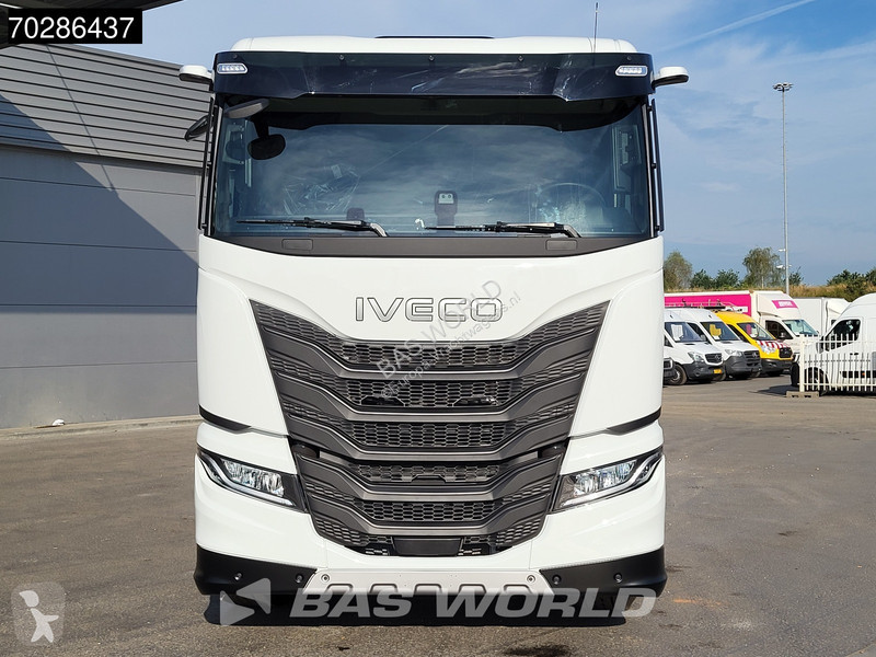 Vrachtwagen Iveco X-Way 580 6X2 Palfinger...