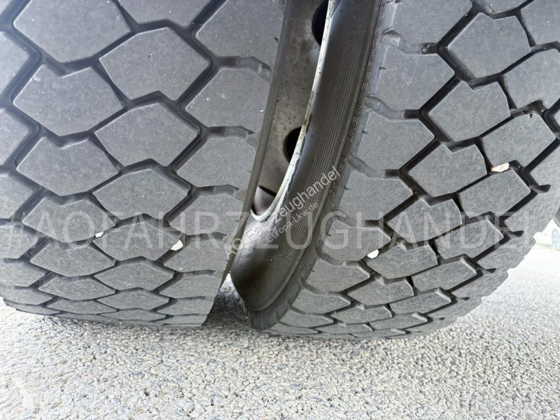 Kamion Iveco 120E21 - Euro6 - Manual -...