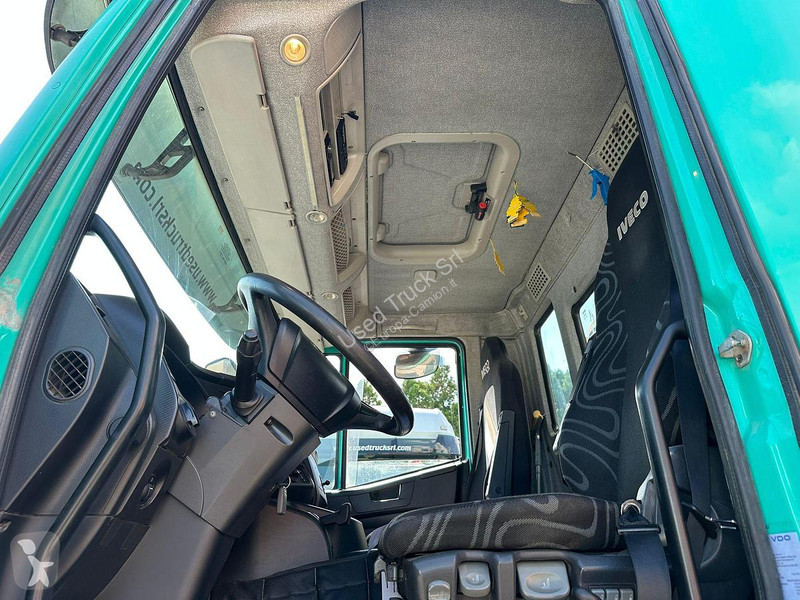 Kamion Iveco TRACKKER 500