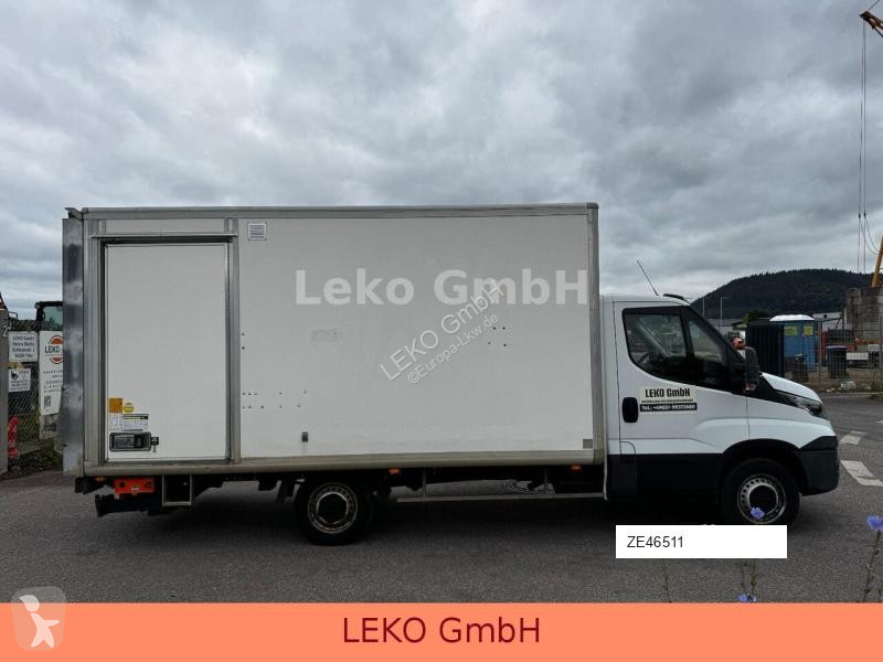 Camion Iveco 35S15