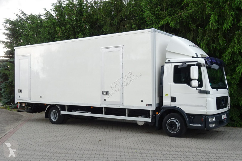 Camion MAN TGL12.220 Euro 5 kontener 19 palet...