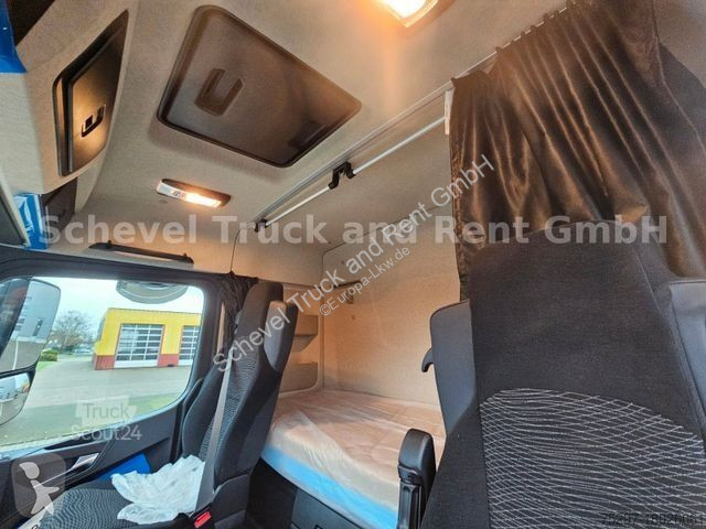 Kamion Mercedes 3251 Pritsche Kran...