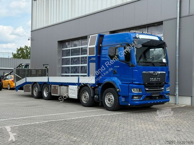 Camión MAN TGS 35.510 8x2 Maschinentransporter...