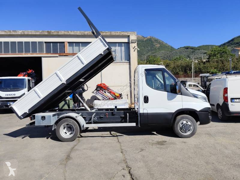 Véhicule utilitaire Iveco