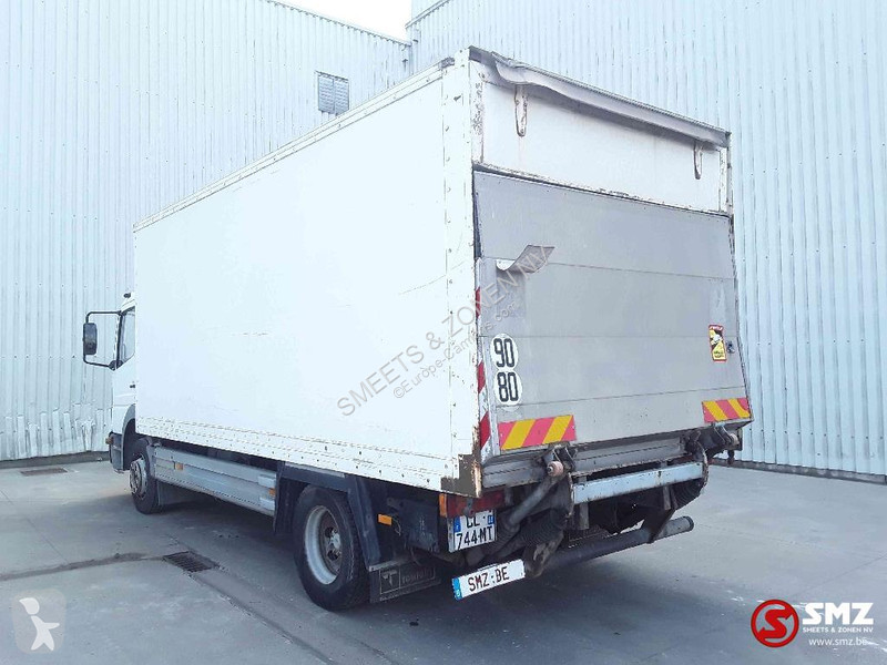 Kamion Mercedes 1218