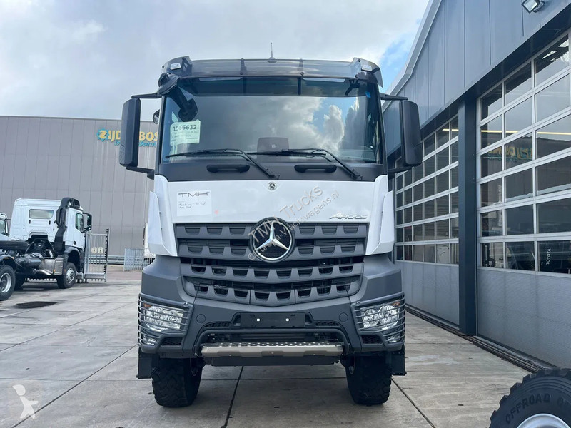 Camion Mercedes 3340 A 6x6 Cargo Truck
