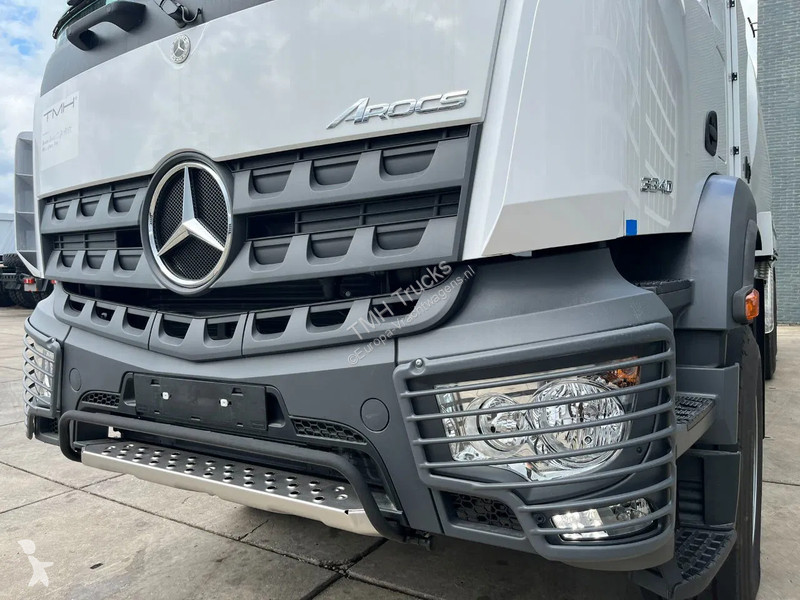 Camião Mercedes 3340 6x4 Water Tank Truck