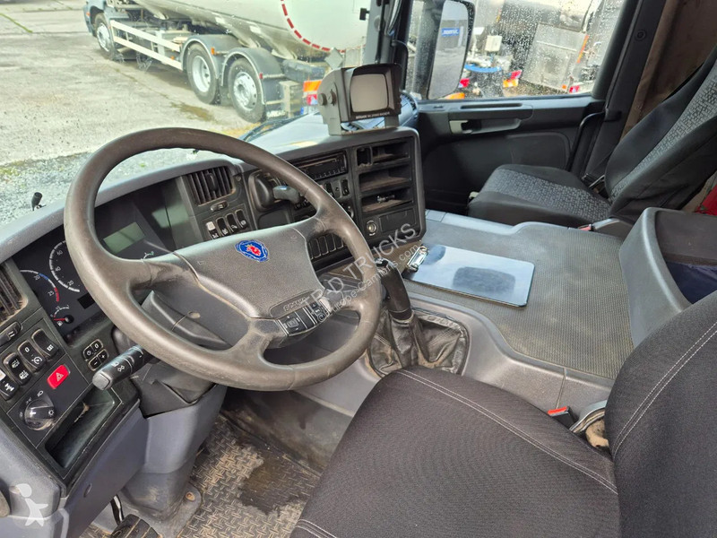 Camion Scania P270 FUEL / CARBURANT 00L - 4 COMP