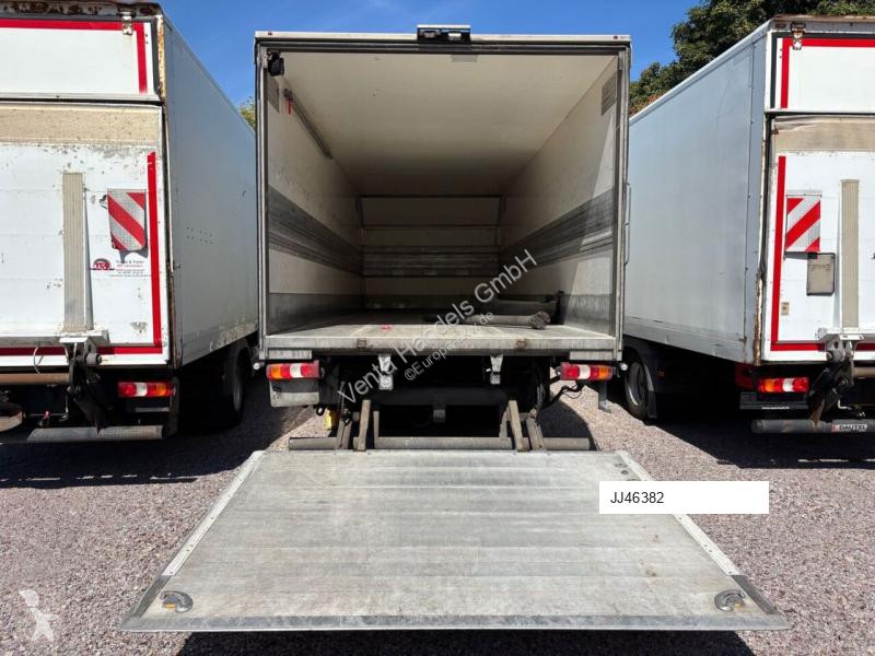Camion Mercedes III 1223L