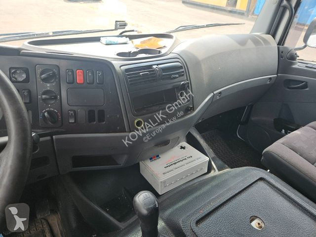 Kamion Mercedes 1224 mit Ladebordwand