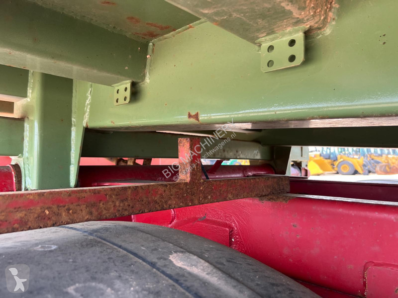 Lastbil MAN TGA tipper + HMF crane