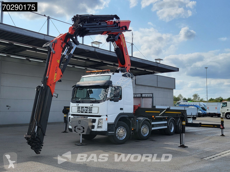Camion Volvo FM 480 8X2 Palfinger PK02...