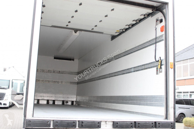 Camión DAF LF  280 E6 Frigoblock LBW Rolltor...
