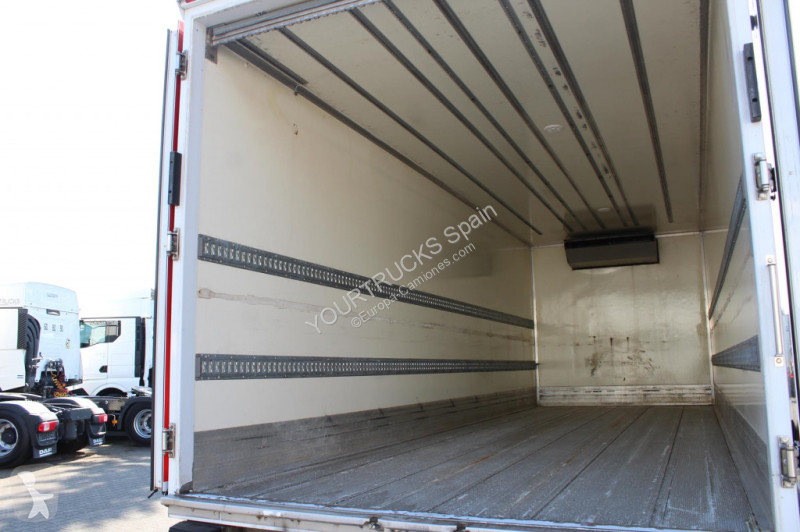 Camión Mercedes 1221 E6 TK T-800 R Strom Türen+LBW