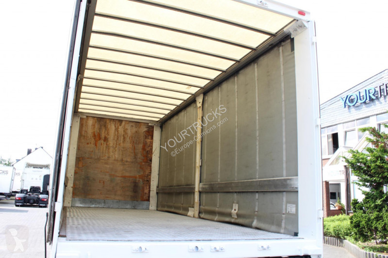 Camion MAN TGX Plane Stapleraufnahme Lenkachse AHK