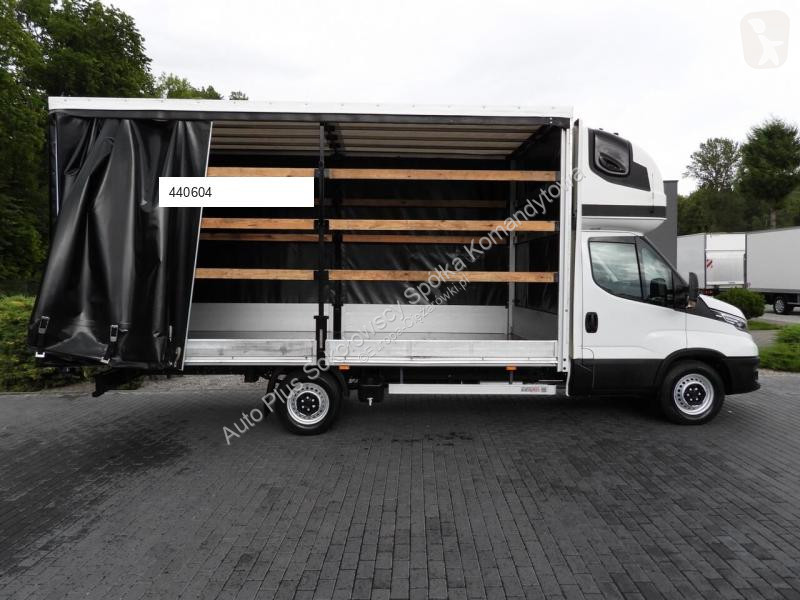 Véhicule utilitaire Iveco DAILY 35S18 PLANDEKA...