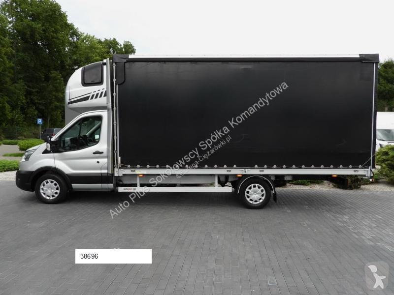 Véhicule utilitaire Ford TRANSIT PLANDEKA 10...