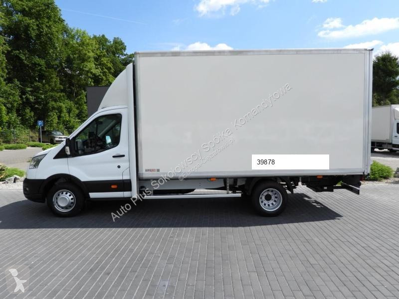 Autoutilitară Ford TRANSIT KONTENER WINDA 8...