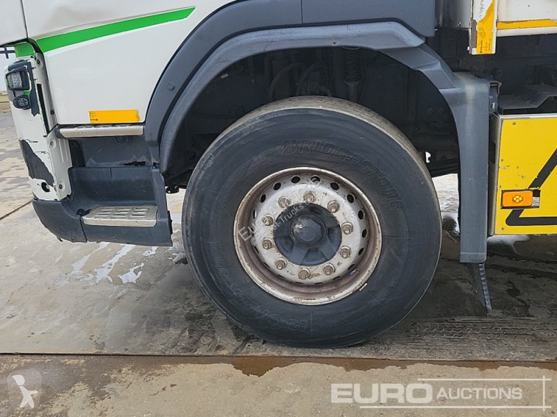 Camion Volvo FM450