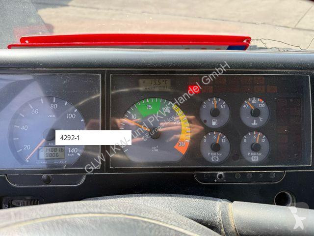 Camión Mercedes VARIO 816 D DOKA 7-Sitzer