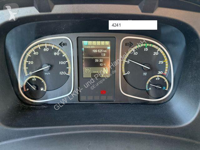 Camion Mercedes ATEGO L Koffer 6,1 m LBW BÄR...