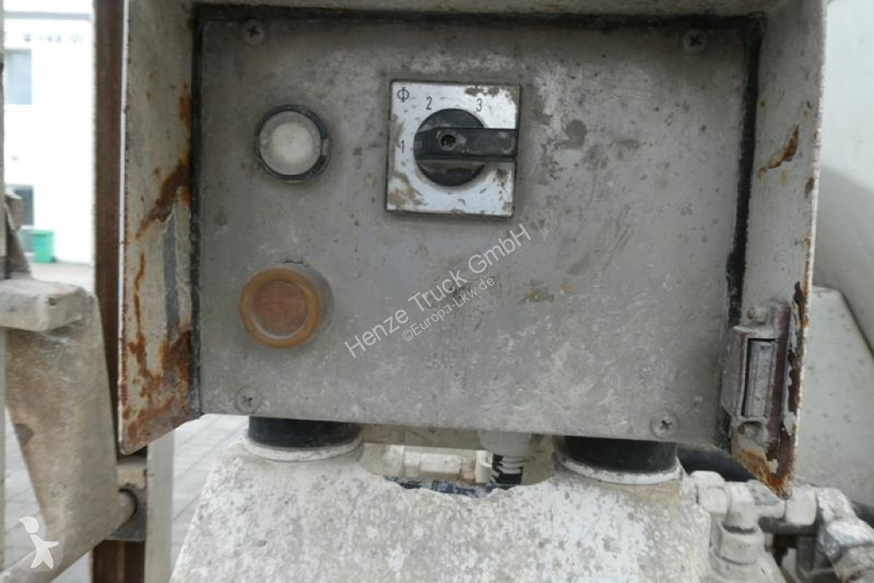 Camion Mercedes Actros 3235 B 8x4 Betonmischer...