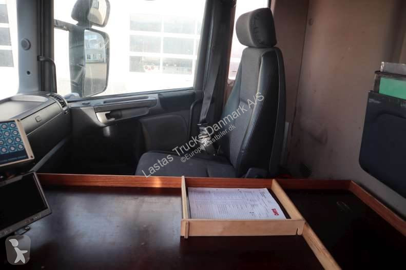 Kamion Scania P230 6X2*4...