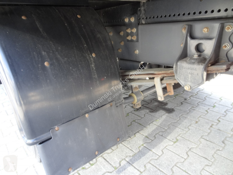 Kamion Renault D10.210 7m Koffer