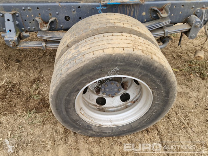 Lastbil Isuzu NQR 7