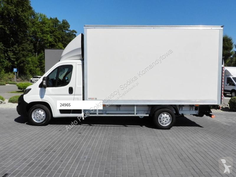 Nyttofordon Peugeot BOXER KONTENER WINDA 8...