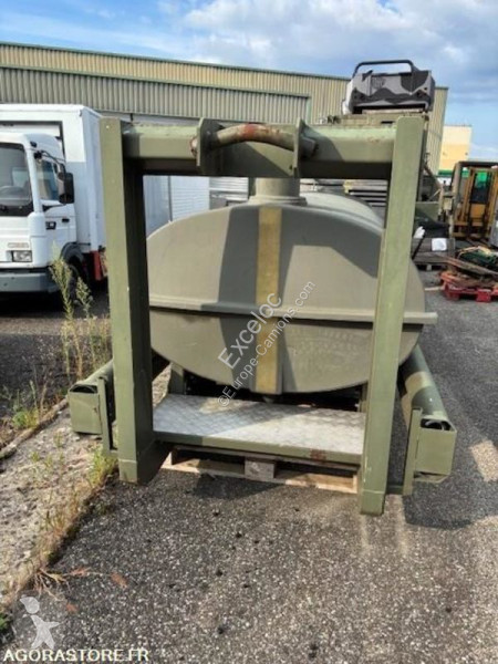 Uitrusting voor vrachtwagens  4000 L