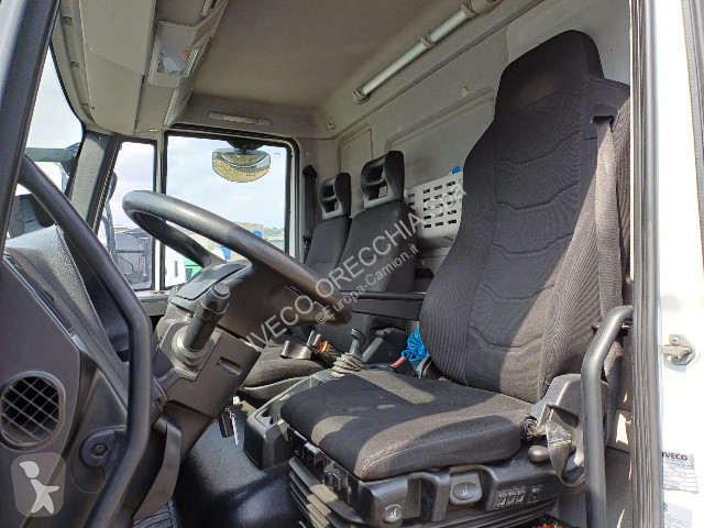Camion Iveco EUROCARGO ML120E22P