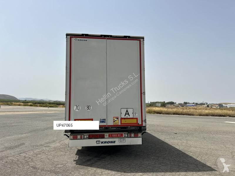Camion remorque Mercedes ZZ