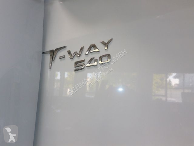 Camion Iveco T-Way AD410T54 8X4 Radstand.4250mm...