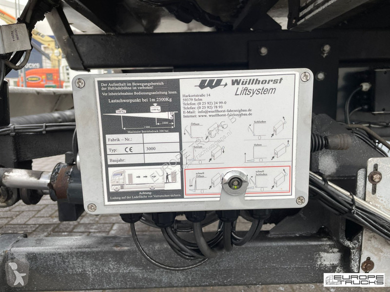 Camion Mercedes 1824 Steel/Air - NL Truck -...