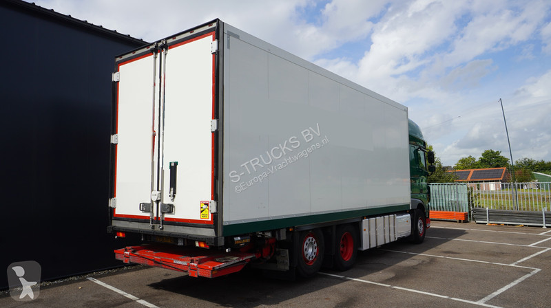 Kamion DAF 6X2 FRIGO CARRIER SUPRA 850 758.000KM