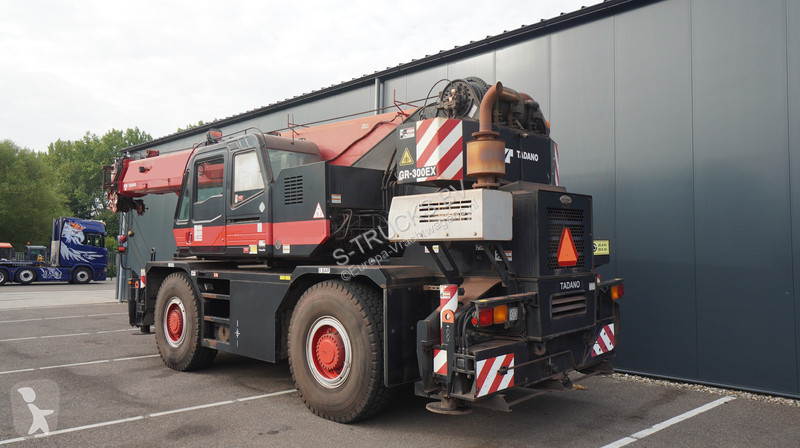 Camion Tadano WITH JIB 4X4X4 ROUGH TERRAIN CRANE