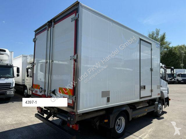 Kamion Mercedes ATEGO 818 L FLEISCH-Kühlkoffer...